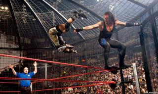 wwe铁笼密室淘汰赛 wwe铁笼密室淘汰赛